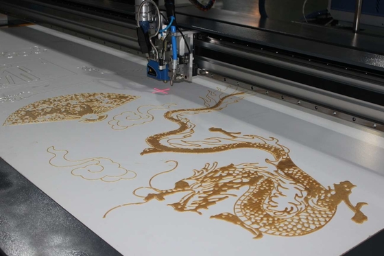 150W XY Glue Plotter For Display With 0.2 - 0.8mm Nozzle Diameter And 1 Year Warranty