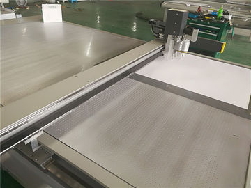 Máquina de alta velocidad del cortador de la espuma del CNC con la herramienta de corte multifuncional